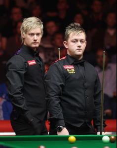 感到无从下 感到无从下